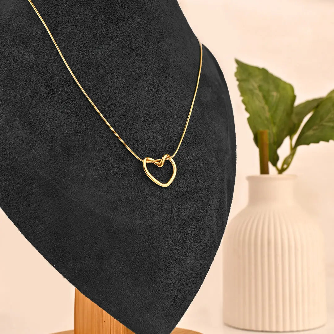 CZ-450 | LOVE NECKLACE