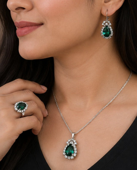 Elegant Emerald Green Crystal Jewelry Set